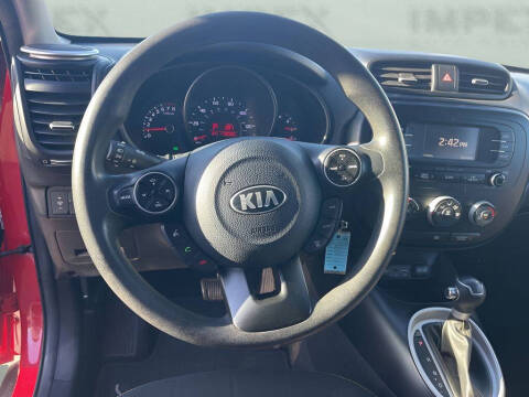 2016 Kia Soul +