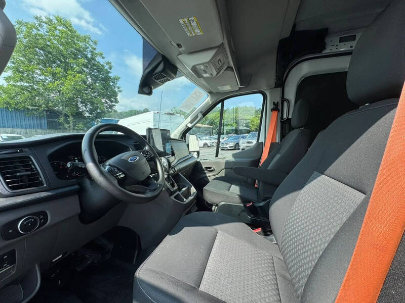 2022 Ford Transit 250