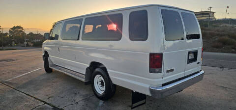 2012 Ford E-Series E-350 SD XLT