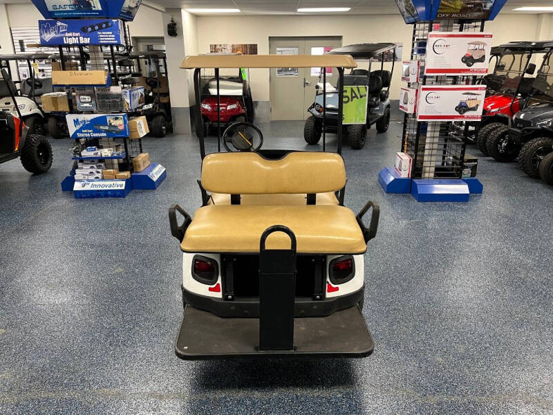 2018 E-Z-GO Shuttle 4