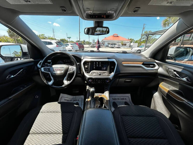 2018 GMC Acadia SLE-2