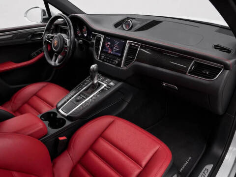 2017 Porsche Macan GTS