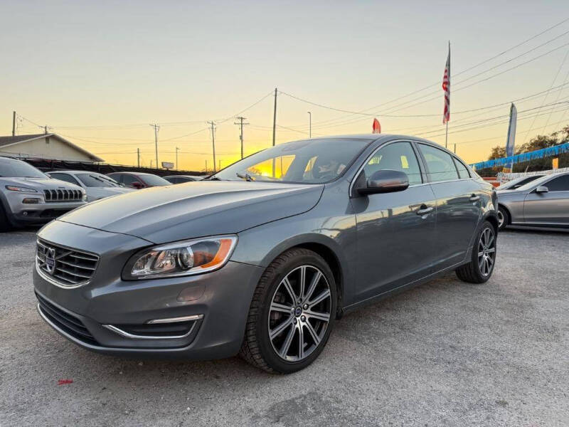 2017 Volvo S60 T5 Inscription Platinum