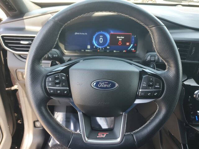 2023 Ford Explorer ST