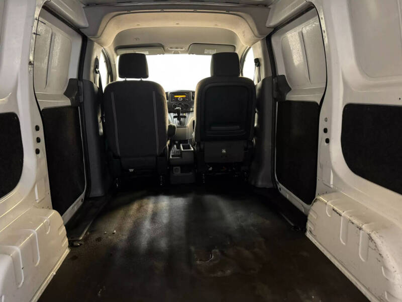 2015 Nissan NV200