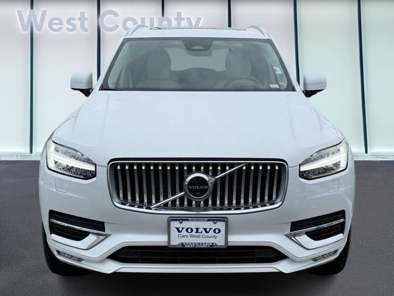 2023 Volvo XC90 B5 Plus Bright Theme