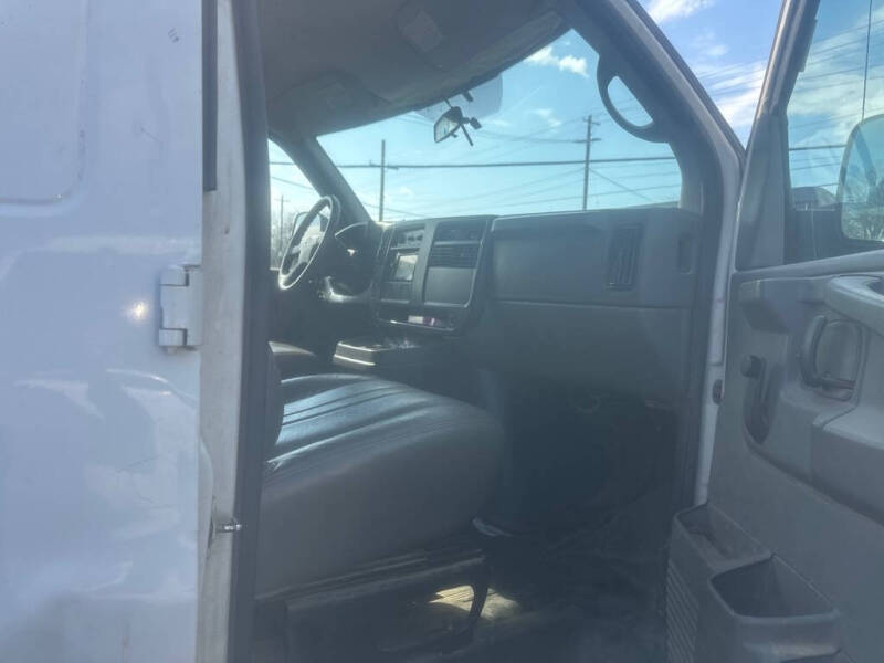 2005 Chevrolet Express 2500