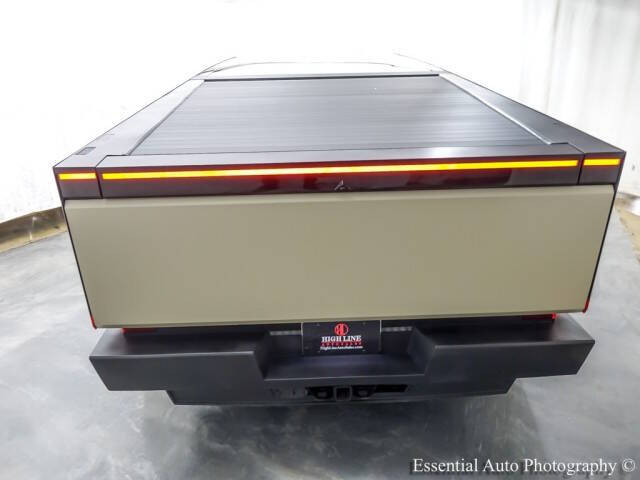 2024 Tesla Cybertruck