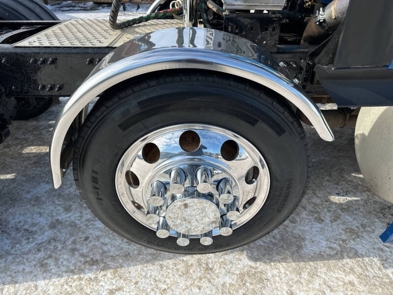 2016 Freightliner Cascadia