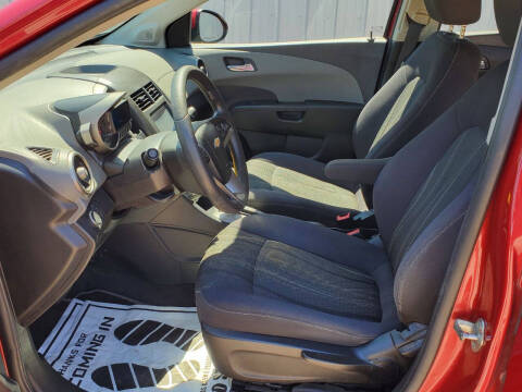 2015 Chevrolet Sonic LT Auto