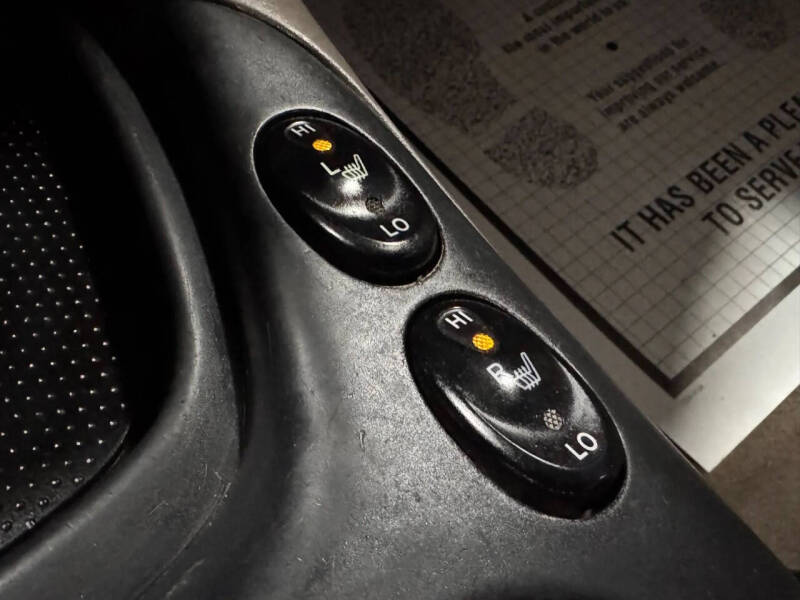 2006 Toyota Sequoia SR5