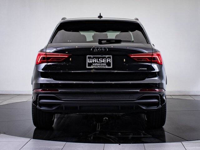 2025 Audi Q3 quattro S line Prem Plus 45 TFSI