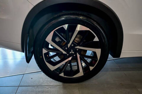 2023 Mitsubishi Outlander PHEV 40th Anniversary