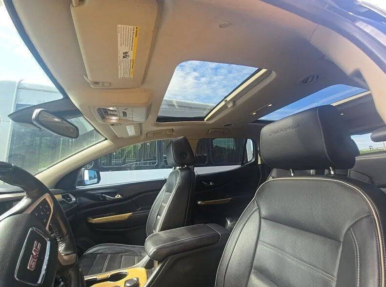 2017 GMC Acadia Denali
