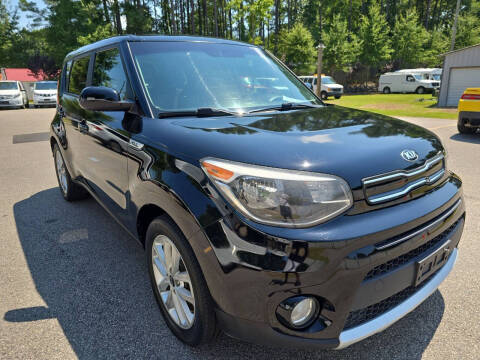 2017 Kia Soul +