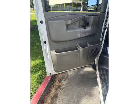 2018 Chevrolet Express 2500