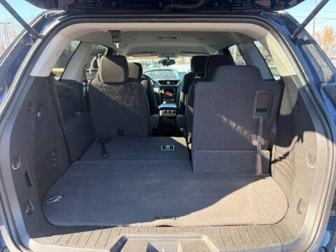 2017 Chevrolet Traverse LT