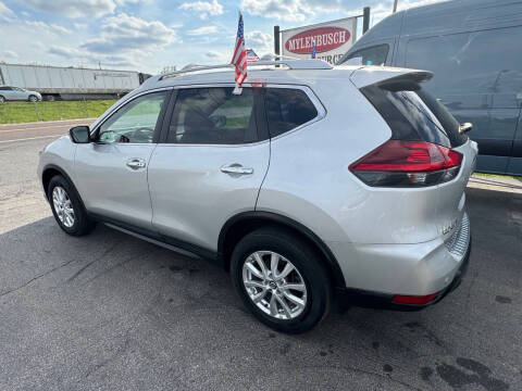 2020 Nissan Rogue SV