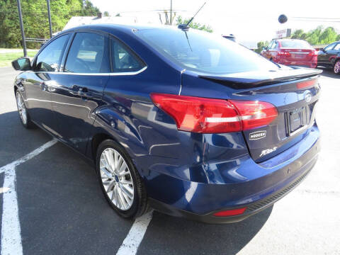 2017 Ford Focus Titanium