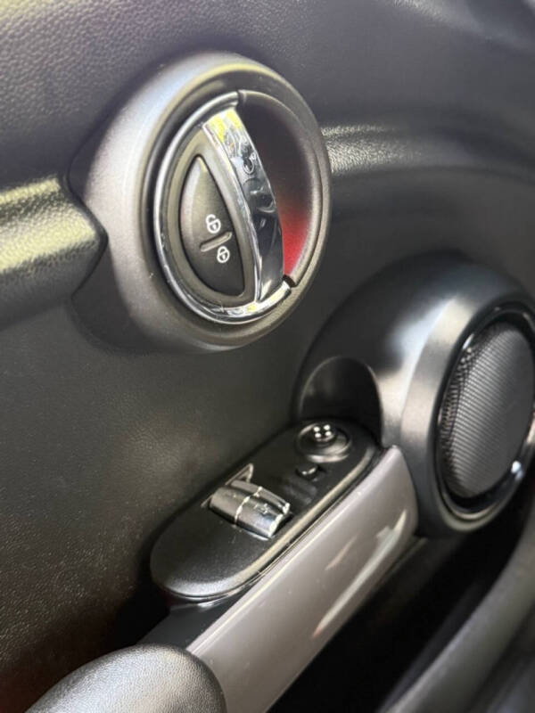 2016 MINI Hardtop 2 Door Cooper