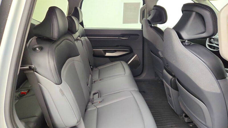 2026 Kia EV9 Light