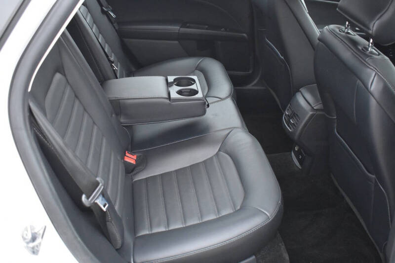 2018 Ford Fusion Hybrid SE