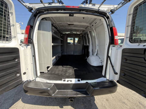 2019 GMC Savana 2500