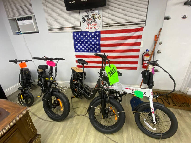 2024 Electric bikes and scooters  E bikes