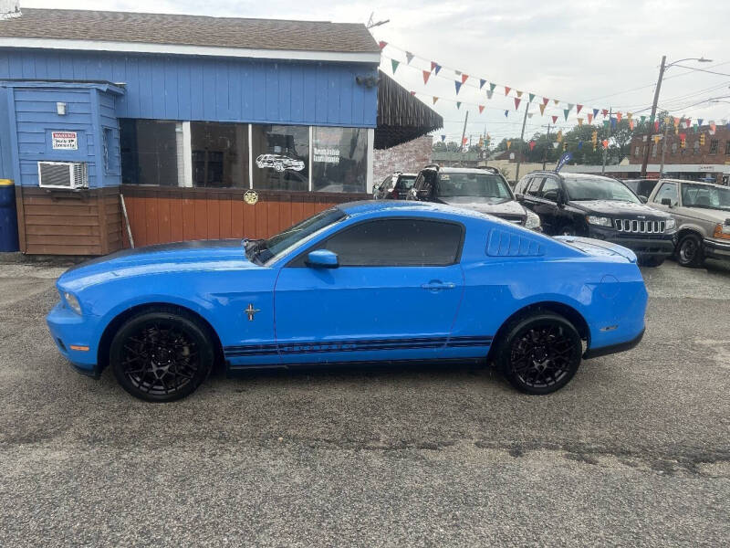2010 Ford Mustang V6 Premium