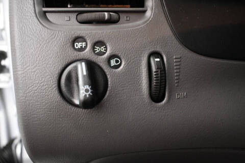 2003 Mazda Truck B2300