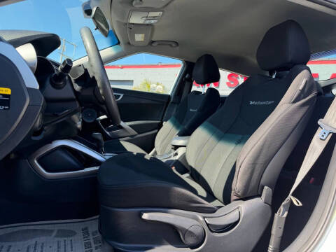 2015 Hyundai Veloster