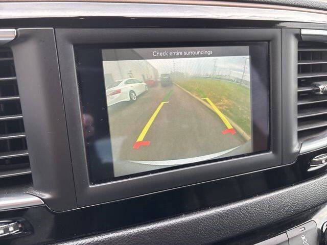 2020 Chrysler Voyager LXi