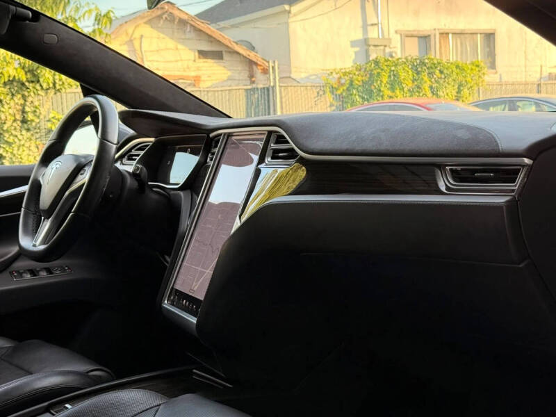 2016 Tesla Model X