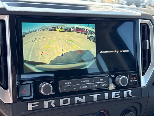 2025 Nissan Frontier SV