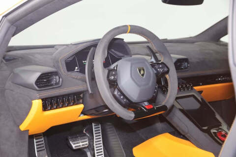 2023 Lamborghini Huracan Tecnica