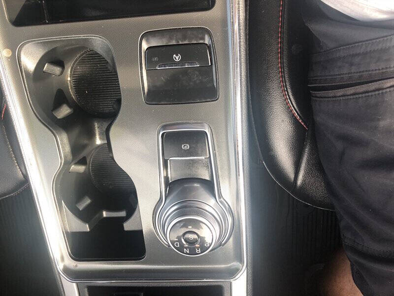 2022 Ford Edge ST-Line