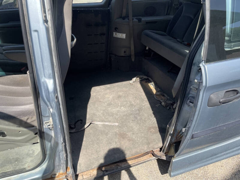 2003 Dodge Grand Caravan SE