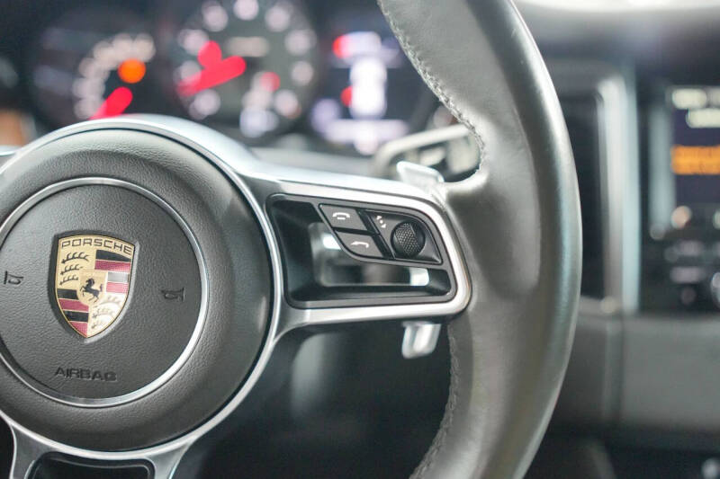 2016 Porsche Macan S