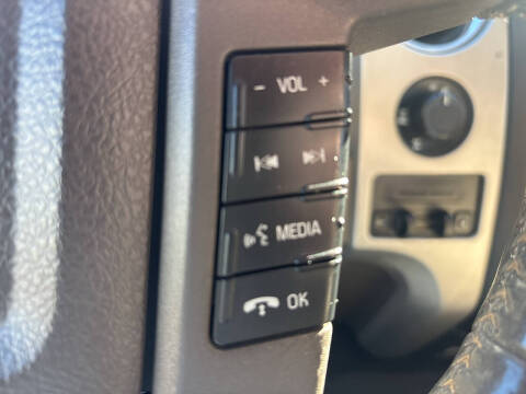 2012 Ford F-150 Lariat