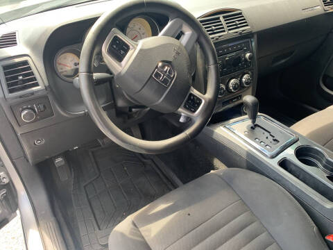 2014 Dodge Challenger SXT