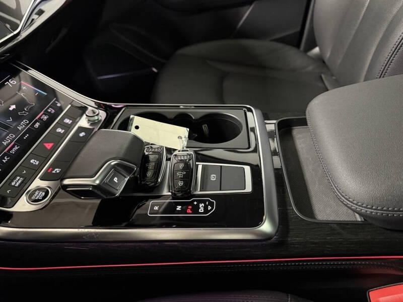 2023 Audi Q7 quattro Premium Plus 55 TFSI