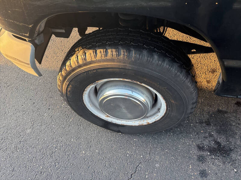 2001 Ford E-Series E-250