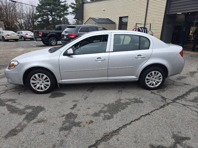 2010 Chevrolet Cobalt for sale at QUEENSGATE AUTO SALES in York, PA