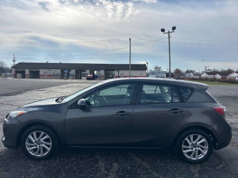 2013 Mazda MAZDA3 i Grand Touring