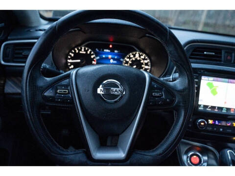 2017 Nissan Maxima Platinum