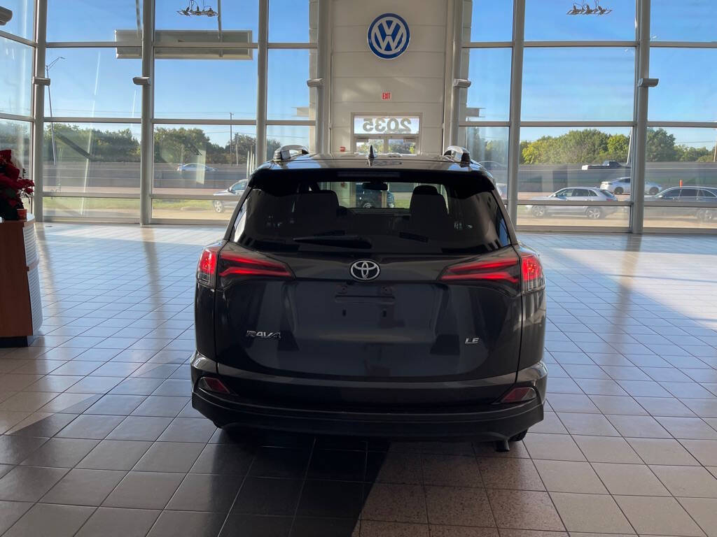 2018 Toyota RAV4 for sale at Auto Haus Imports in Grand Prairie, TX