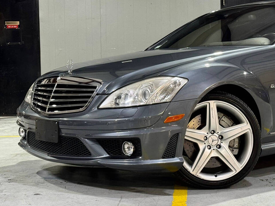 2008 Mercedes-Benz S-Class for sale at Carnival Car Company in Victoria, TX