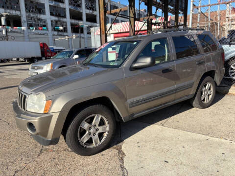 2005 Jeep Grand Cherokee Laredo