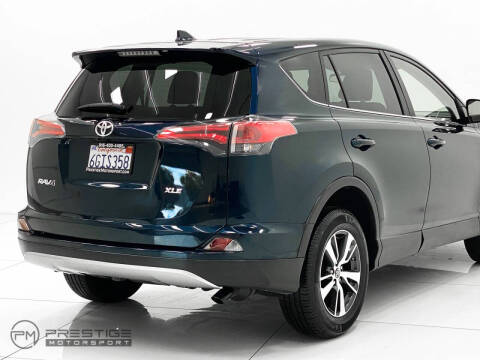 2017 Toyota RAV4 XLE