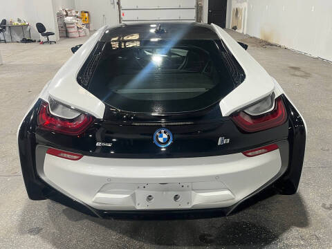2015 BMW i8